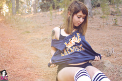 beautifulgirlsmakemesuicidal:  Polaw Suicide  