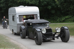 sic56:  kustom and karavan by zombikombi1959