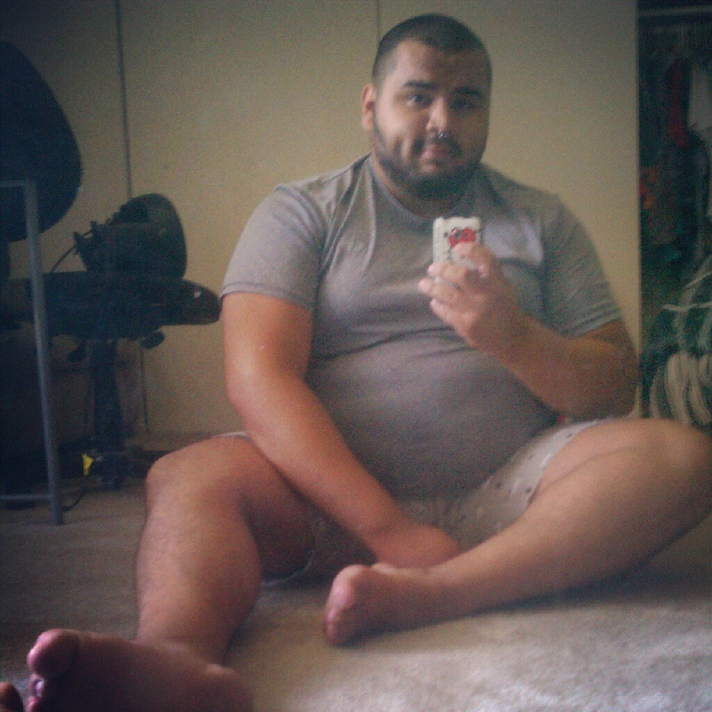 hellocubby:  Lazy day.. 
