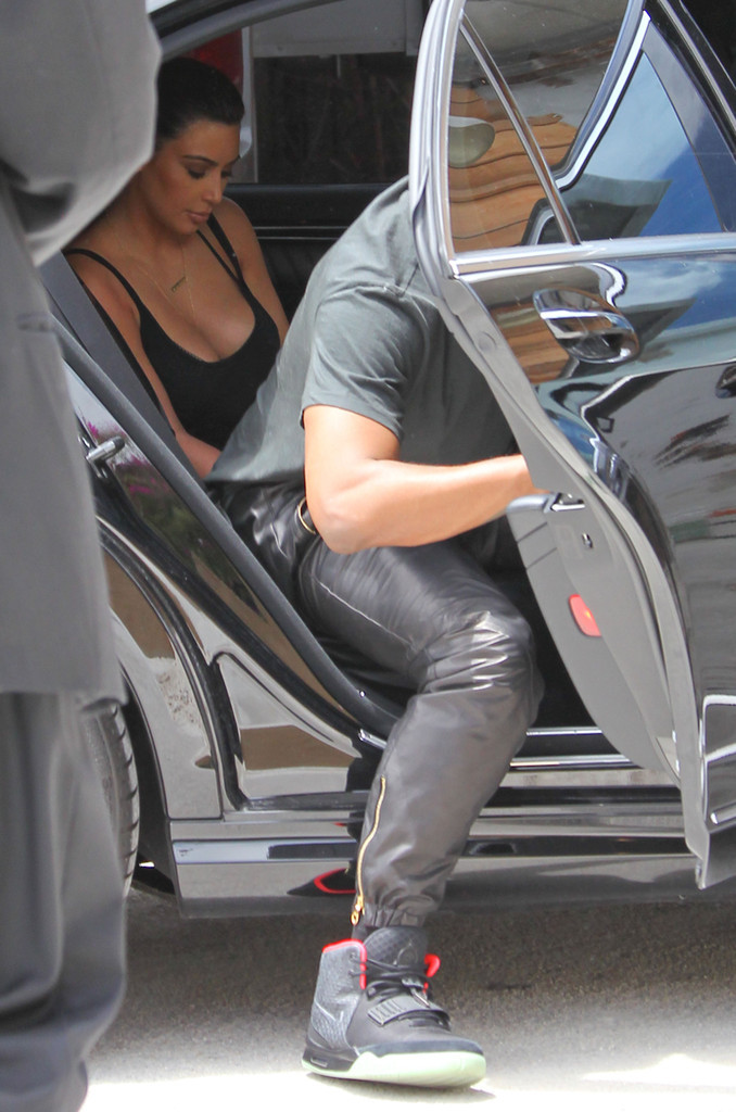 Kim kardashian leather pants