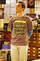 keyxstreet:  9 photos of Sheldon Cooper/Jim Parsons requested by skiin-to-bone 