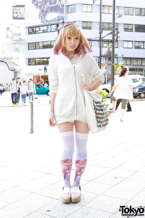 Lily Brown cutout hoodie &amp; graphic thigh highs in Harajuku. This girl DJs together with Juria Na