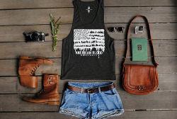 tboddah:  grunge clothing.. Good, beautiful.