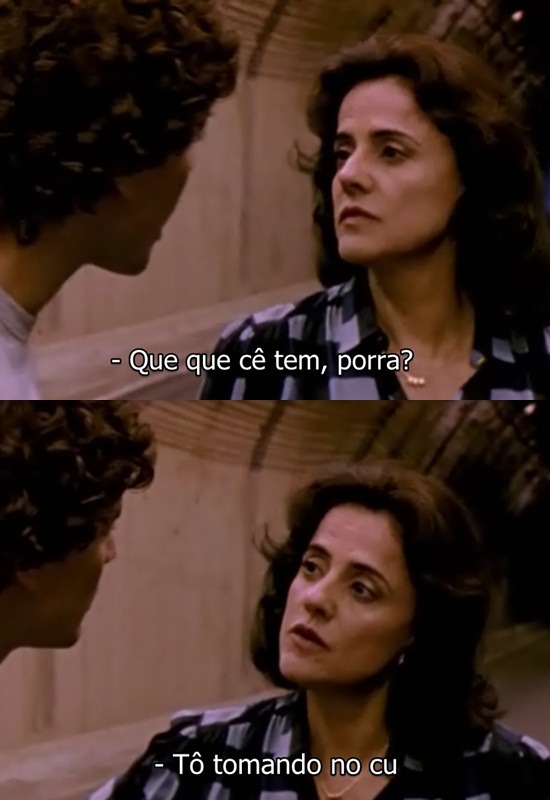 Estante da Carol