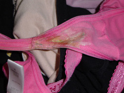 Submit Pics of your dirty panties here