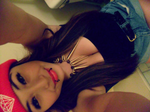 heymynameisandrea:  Follow Me ? (: Tumblr ~ Instagram ~ Facebook ~ Twitter ~ 