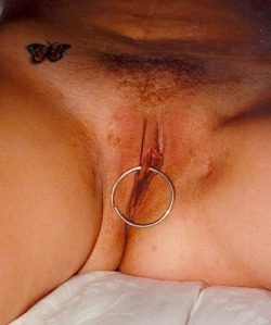 women-with-huge-labia-rings.tumblr.com post