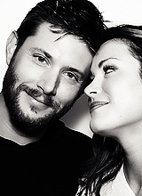  People who I make weird pterodactyl noises over whenever they are together  ↳