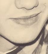 liamsqueen-deactivated20121005:  a photoset of liam payne’s lips 