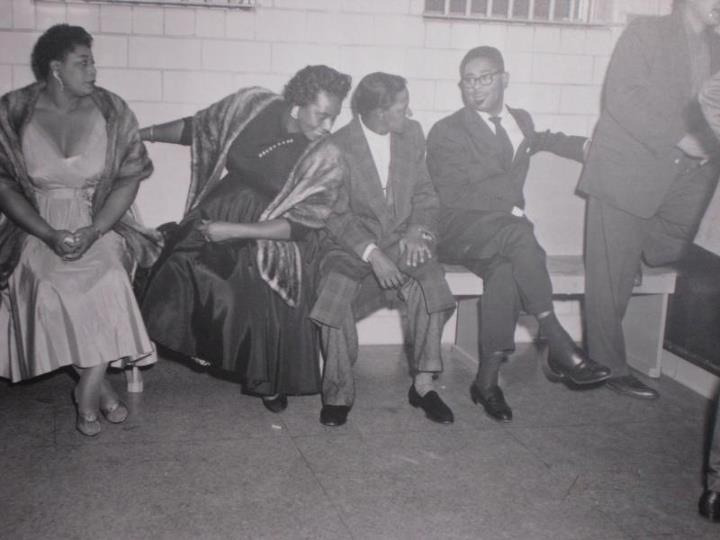 divalocity:  pearlfectchassi:  Ella Fitzgerald and Dizzy Gillespie awaiting arrest