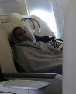 jayxcrvig:  iamlexluther:  selenakins:  t0ne:  thegreensanitarium:  riverdogproductions:  newworldorganization:  drifterscave:  doitsundere:  anal0g2:  asvpyeezy:  kanye sleeping.  shhhh  Kanye Rest  in his Kanye Nest  when he wakes up he’s going to