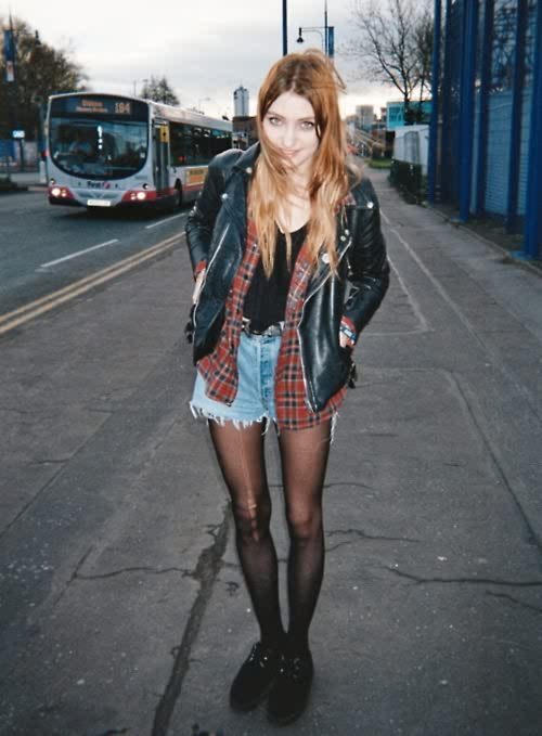 satans-demonio:  myplanetcallme:  ☾✞Grunge☯Models✞☽  ♡ Grunge paradise darling ♡  