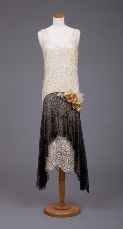 omgthatdress:
“ Dress
Callot Soeurs, 1920s
The Goldstein Museum of Design
”