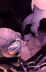 fuckyeahbatcat:  If you need someone to kiss those bruises all better, you have my number. 