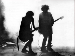 sheisasilentfilm:  The Cure 