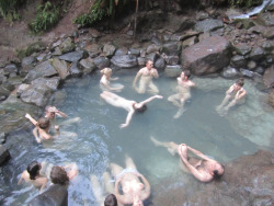justsomeporn:  naktivated:  soakingspirit:  Cougar / Terwillinger, Oregon, U.S.A.  Need to go here with like minded folks like these.   just some exciting blog liked this  Gotta go there
