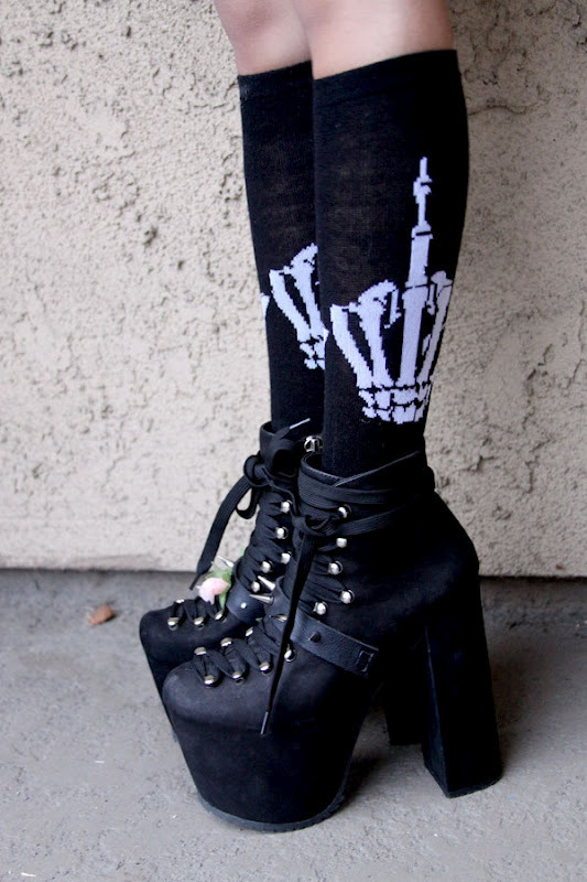 vomitus-creeper:  forever reblogg 
