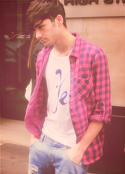 malikqueen:  The boys today leaving Sony {July 18th} credit 
