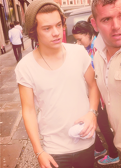 malikqueen:  The boys today leaving Sony {July 18th} credit 