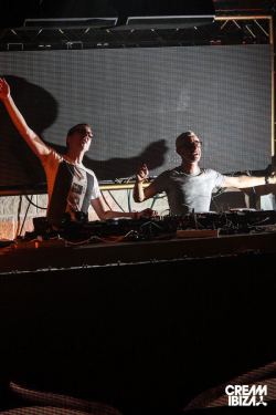 the-sky-belongs-to-no-one:  Paavo and Tony of Above &amp; Beyond 