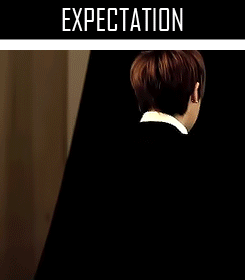  Hoya: Whatever people say, Sunggyu does the best poses. Woohyun: Sunggyu looks sexy in every picture taken. Yeah right…