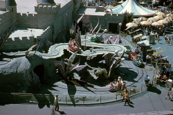 Vintagedisneyparks:  Alice In Wonderland, Circa 1962. Via Roadside Pictures On Flickr.