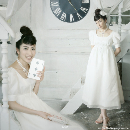 LUCE Romantic Wedding dresses from Japan