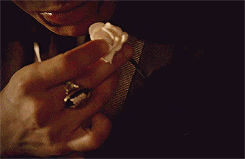vampire-diaries:  Word was the ripper of Monterrey got lonely, so he escaped to the