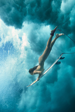 What A Great Photo!  I Love Surfing, I&Amp;Rsquo;M Gonna Have To Do It Nude One