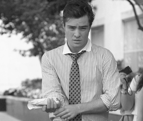 Reasons to love Gossip Girl: Chuck Bass squint