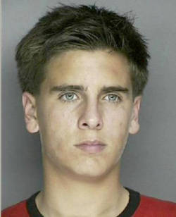 hotandbusted:  Scott Disick was arrested