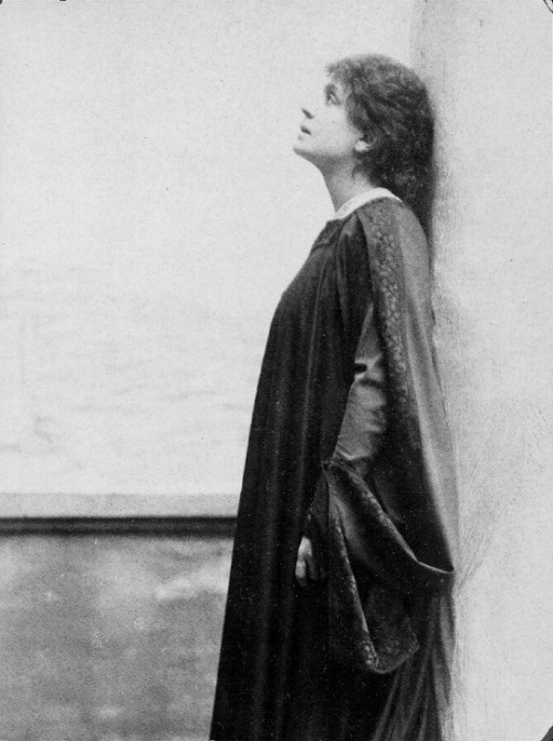 saisonciel:  Eleonora Duse, 1890s  porn pictures