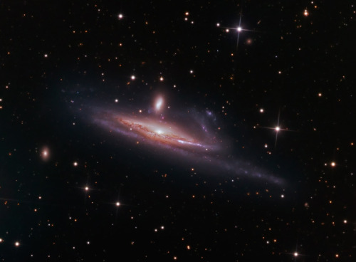 Sex n-a-s-a:  Galaxies in the River  Credit & pictures