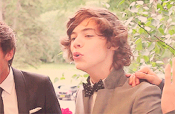 tomhard-y:  favorite one direction videos   ► Paul’s wedding 
