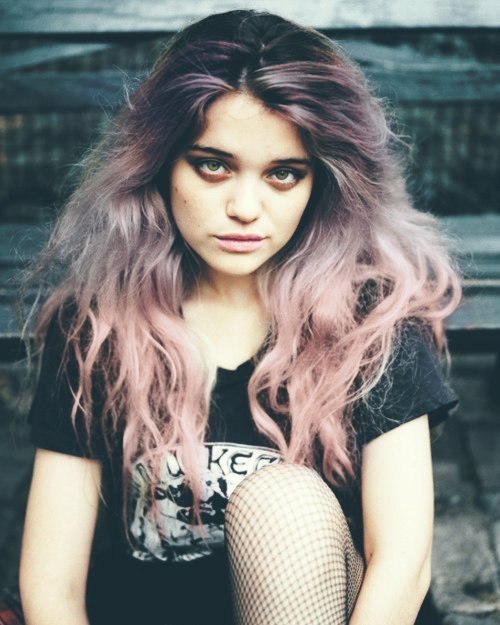 velvet-blades:  soft grunge here 