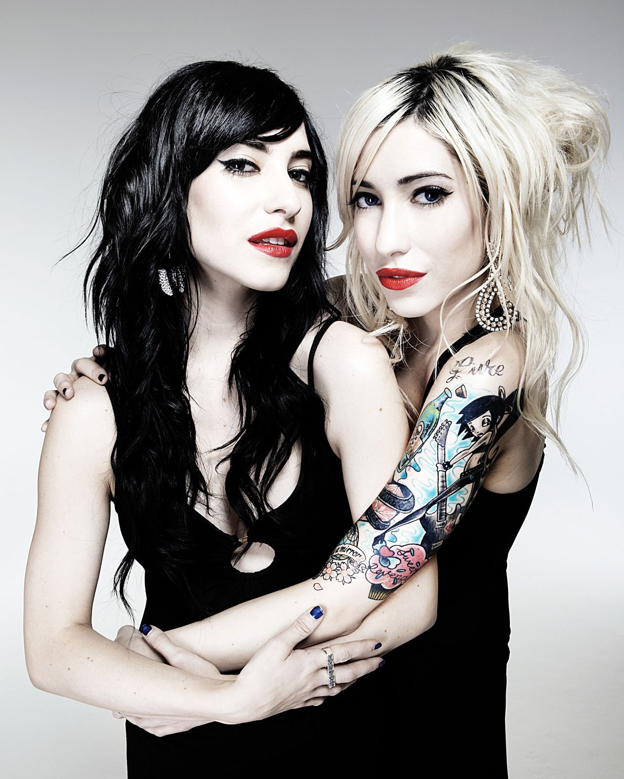 veronicas fhm shoot