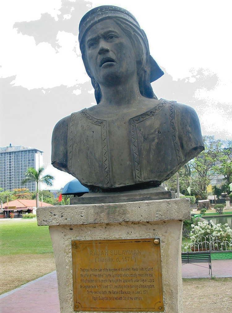 Pinoy-Culture — Statue of Rajah Sulayman (1558-1575) of the...