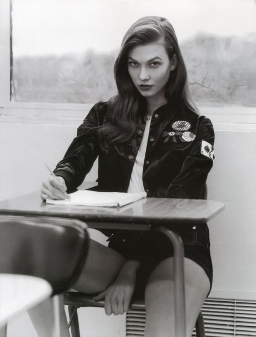 suicideblonde: Karlie Kloss by Alasdair McLellan