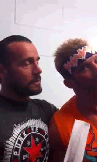 welovecmpunk:  Tout’s not so bad, hm?