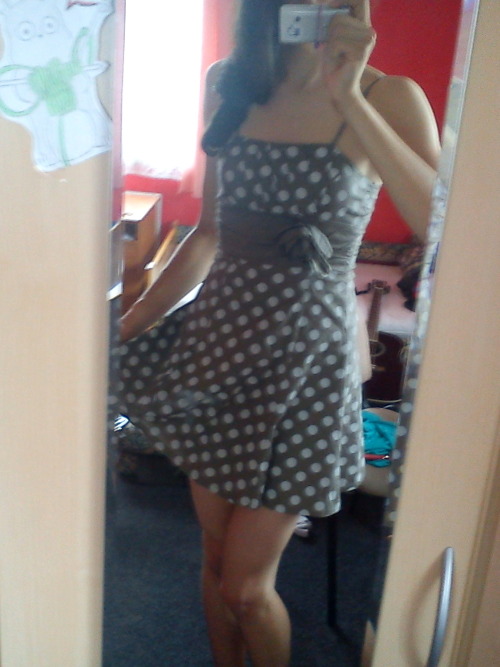 trappyfeet:  katiesui:  Dots <3   :3  so exciting to be free to dress