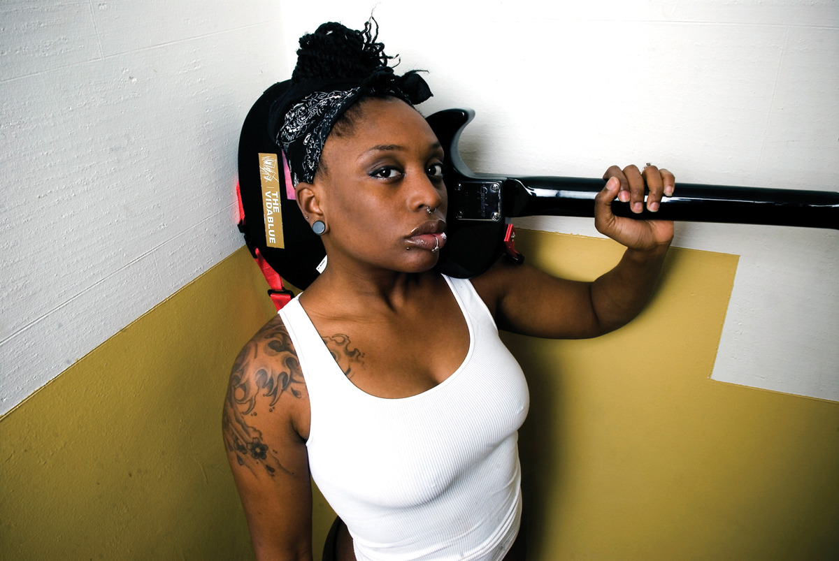 hotalternativechicks:  Tamar Kali, a rock singer from Brooklyn.