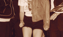 chloerachel:  kristen stewart + shorts 