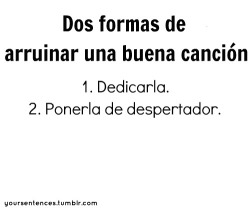 melodia-armonia-y-ritmo:  bocas-cerradas-mentes-abiertas:  askdbkas las cago !  no se cual de las dos es peor :S quizas las dos juntas xDD