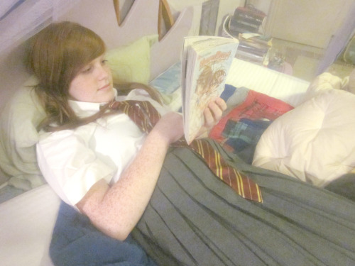    I just walked into my room and found Ginny Weasley reading Manga