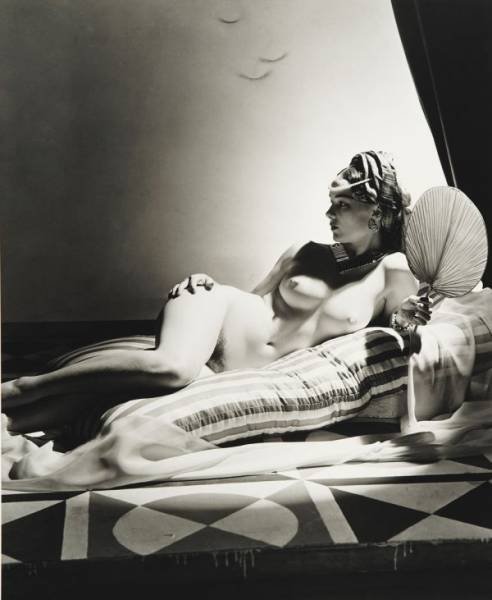 Sex “Odalisque,” 1943, Photo by Horst pictures