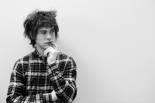 oflivingthings:   Andrew VanWyngarden. In Black+White.