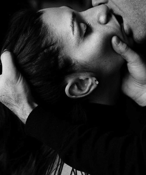 gentledom:  secretsofasubmissive:  hard kisses are what i live for.  Might get you