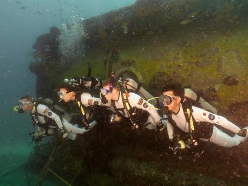 NEEMO 16: Steve Squyres, Dottie Metcalf-Lindenburger, Tim Peake, Kimiya Yui (June 2012)