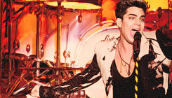oh-myadam:  Adam Lambert - Pacific Amphitheatre in Costa Mesa 