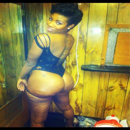 kingz-king:    LaStarya (via kingz-king)   